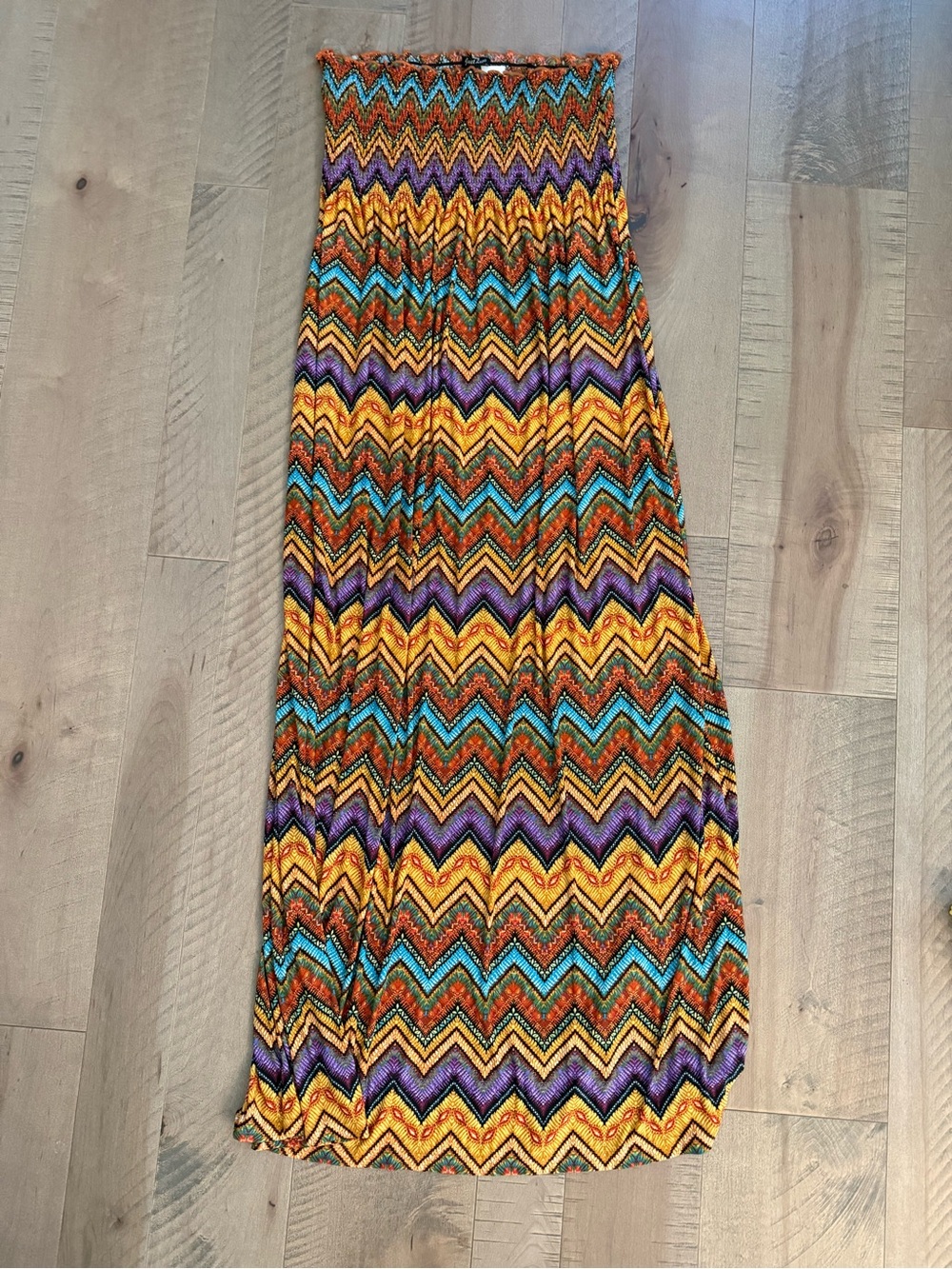 NWT Beautiful Vibrant Chevron Maxi Dress Gold teal & purple